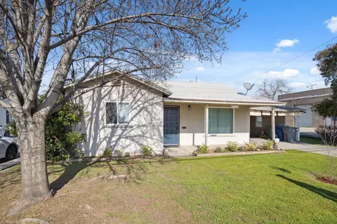 117 Bullard Ave, Clovis, CA 93612