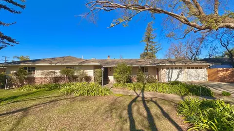 6188 E Lowe Ave, Fresno, CA 93727