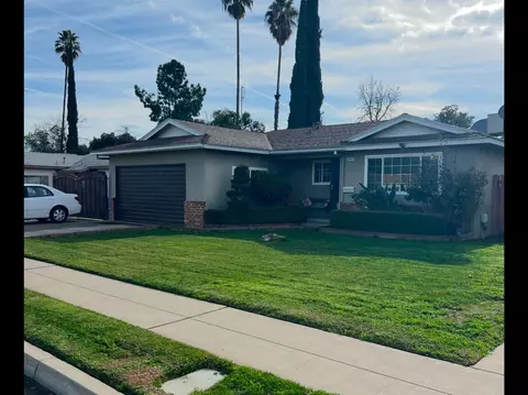 4882 E Gettysburg Ave, Fresno, CA 93726
