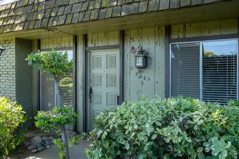 3683 N Fruit Ave #A, Fresno, CA 93705