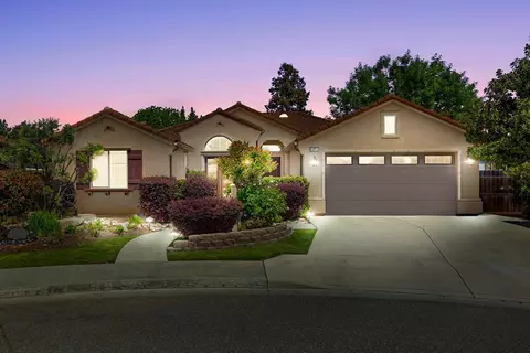10810 N Matus Ave, Fresno, CA 93730