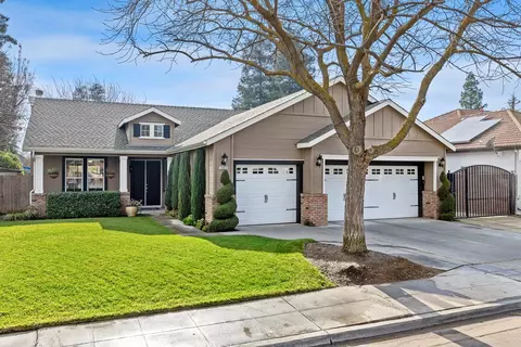 1882 Indianapolis Ave, Clovis, CA 93611