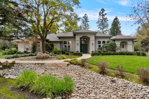 7933 E Garland Ave, Fresno, CA 93737