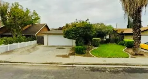 1334 Lansing Ave, Clovis, CA 93612
