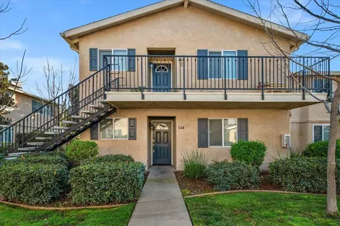 3739 W Bullard #124, Fresno, CA 93711