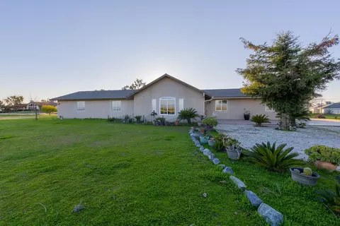 36950 Lexington Ave, Madera, CA 93636