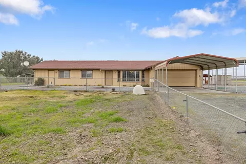 5155 S Reed Ave, Reedley, CA 93654