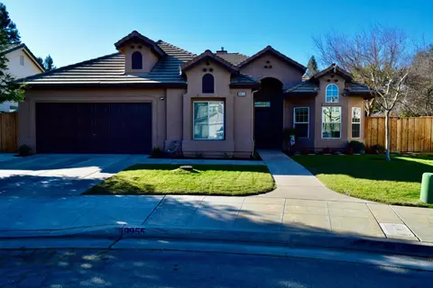 9955 N Ann Ave, Fresno, CA 93720