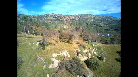 1 Sequoia Ct, Coarsegold, CA 93614