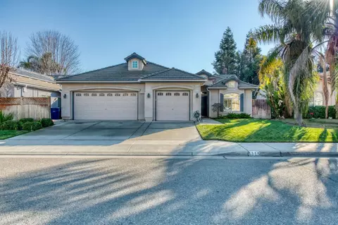 1115 E Hogan Ave, Fresno, CA 93730