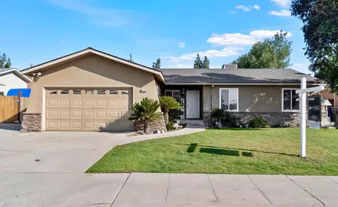 1645 Shirley Ave, Clovis, CA 93611 photo 1