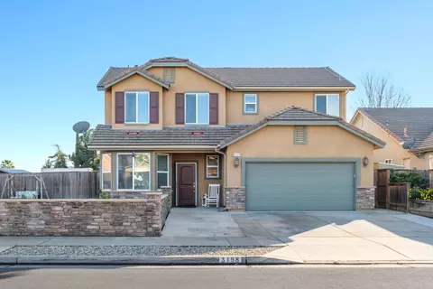 3198 Rialto Ave, Clovis, CA 93619