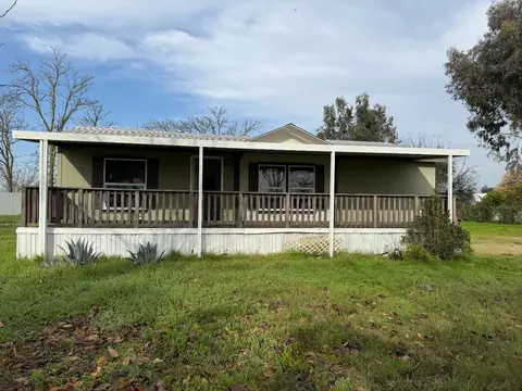 3035 N Hayes Ave, Fresno, CA 93723
