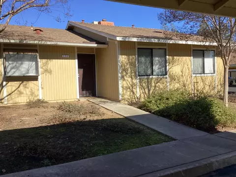 4875 N Backer Ave #124, Fresno, CA 93726