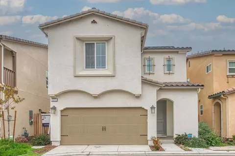 971 Winchell Way W, Madera, CA 93636