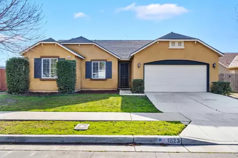 1023 Boxwood Ln, Lemoore, CA 93245
