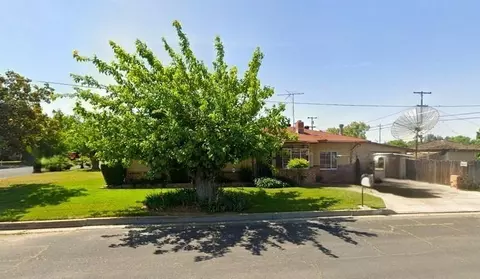 908 W Wessmith Way, Madera, CA 93638