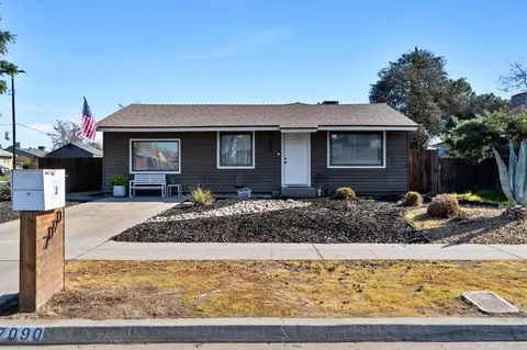 7090 N Thorne Ave, Pinedale, CA 93650
