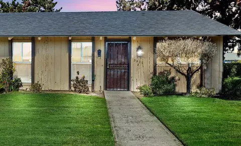 3829 E Alamos Ave #B, Fresno, CA 93726