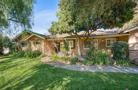 1556 W Keats Ave, Fresno, CA 93711