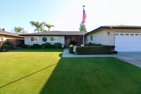 525 E Stuart Ave, Fresno, CA 93710