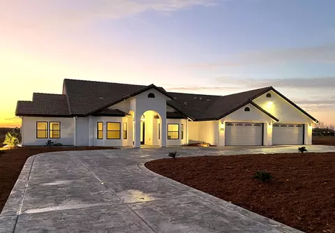 21250 Beechwood Rd, Madera, CA 93638