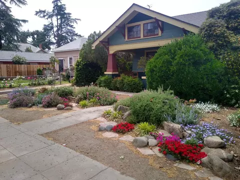 387 N Glenn Ave, Fresno, CA 93701