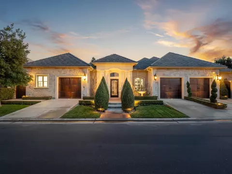 2027 E Glengarry Way, Fresno, CA 93730