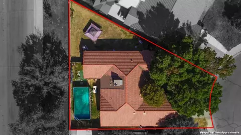 299 Mccollum Ln, Coalinga, CA 93210