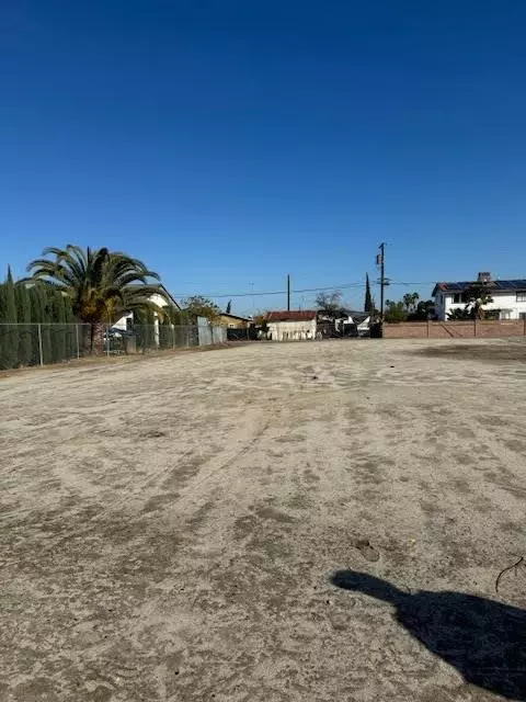 2124 Marie St, Mendota, CA 93640
