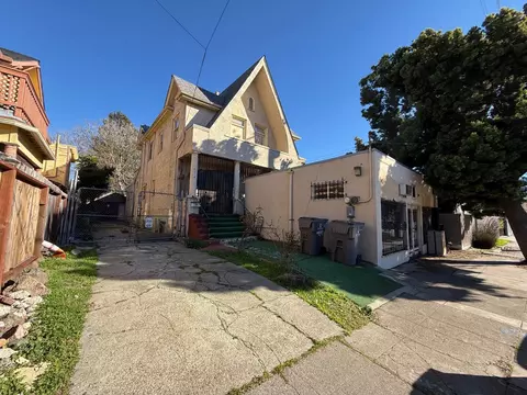 6214 Shattuck Ave, Oakland, CA 94609