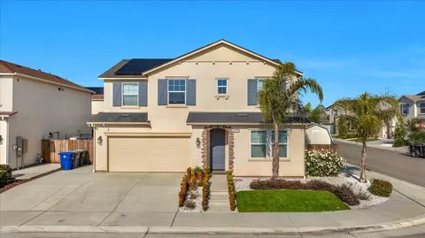 3975 Valor Ave, Clovis, CA 93619