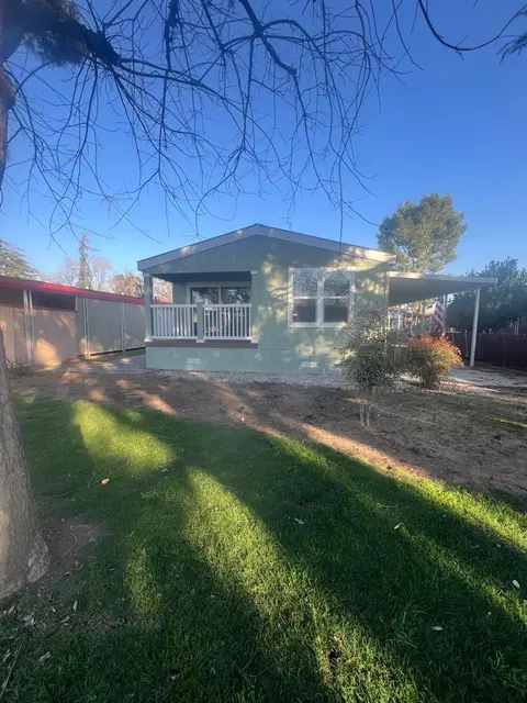 2706 W Ashlan Ave #202, Fresno, CA 93705