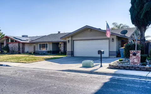 1854 Ellery, Clovis, CA 93611 photo 1