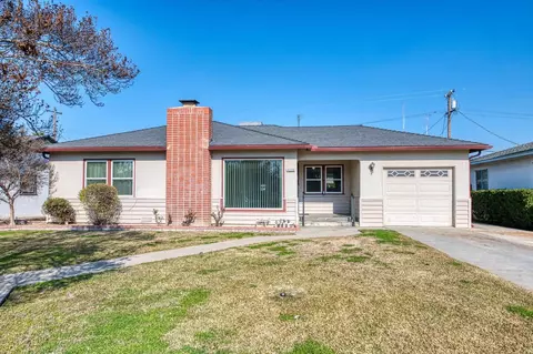 4325 E Brentwood Ave, Fresno, CA 93703