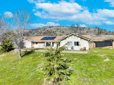 15478 Morgan Canyon Rd, Prather, CA 93651