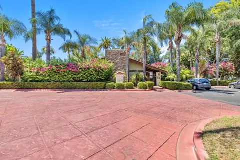2881 Huntington Blvd #212, Fresno, CA 93721