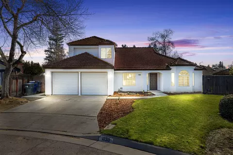 1833 E Portland Ave, Fresno, CA 93720