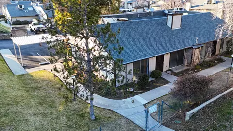 49400 River Park Rd #75, Oakhurst, CA 93644
