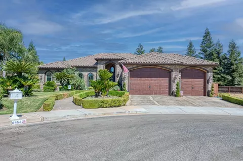 6454 N Pima Ave, Fresno, CA 93722