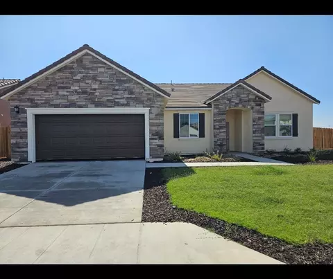 1822 Berry St, Selma, CA 93662
