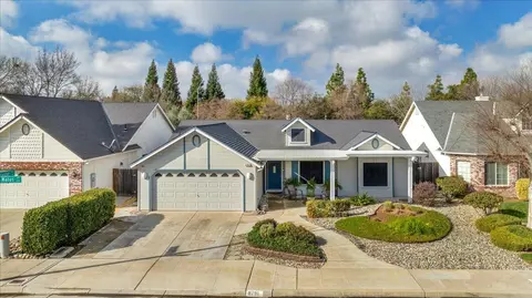 8791 N Matus Ave, Fresno, CA 93720