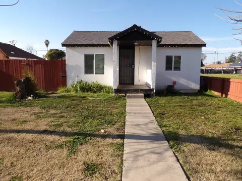 1312 Orange Ave, Chowchilla, CA 93610
