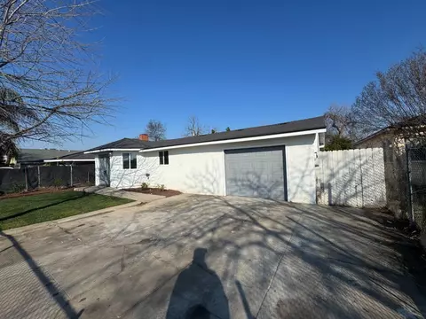 4623 E Liberty Ave, Fresno, CA 93702