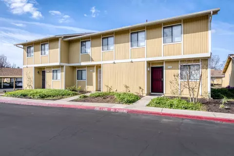 4885 N Backer Ave #118, Fresno, CA 93726