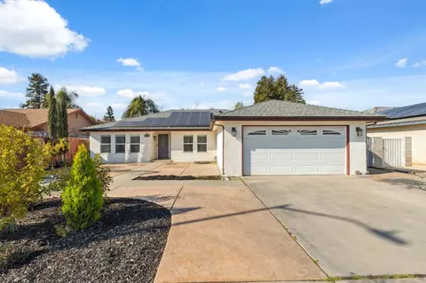 804 Monocott Dr, Madera, CA 93637