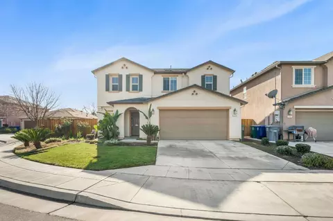 1272 Peach Ct, Madera, CA 93638