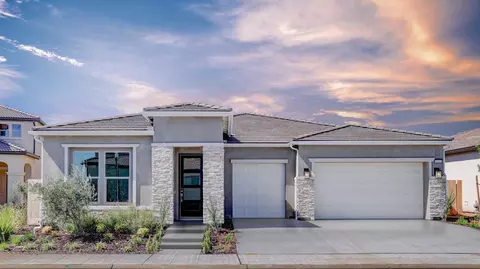 6282 E Millie Dr, Fresno, CA 93727