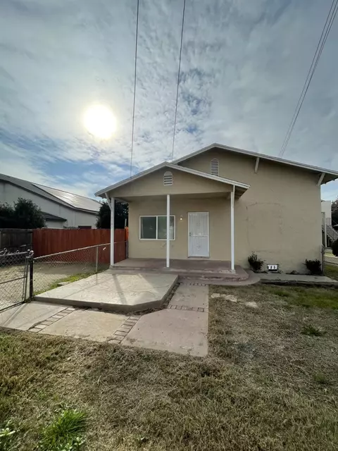 3185 W Mckinley, Fresno, CA 93722