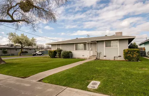 3911 N Hughes Ave, Fresno, CA 93705